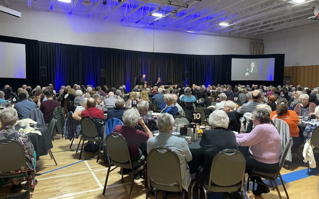 Praising Jesus (and thanking you!) for our Winnipeg Banquets!